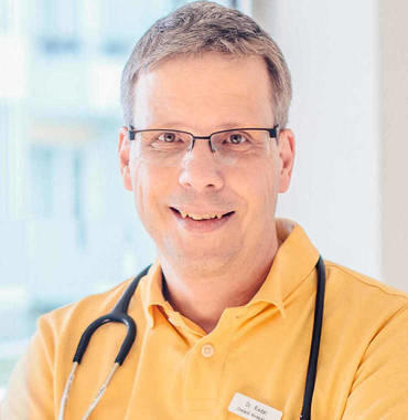 Dr. Jochen Riedel